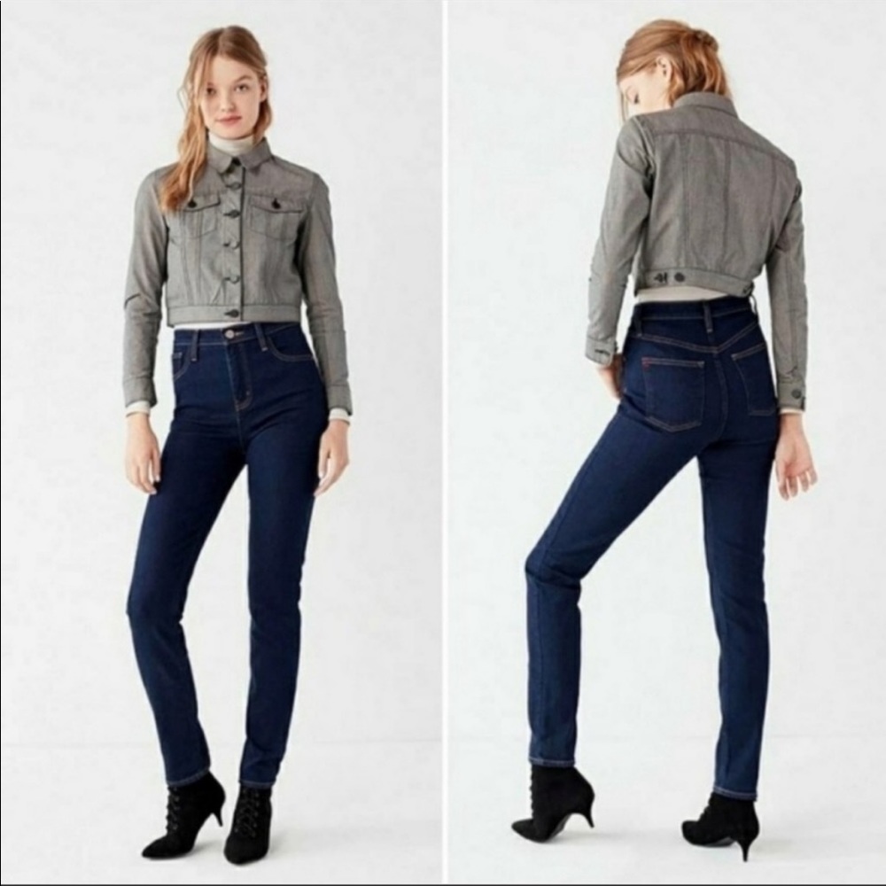 🆕NWT Urban Outfitters Girlfriend High Rise Jeans